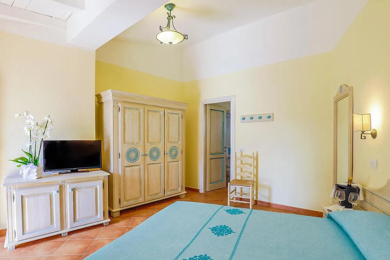 Villaggio Li Cucutti Agrustos Hotel