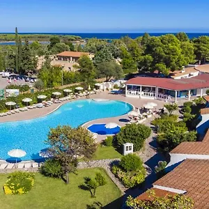 Resort Nicolaus Club Li Cucutti, Agrustos